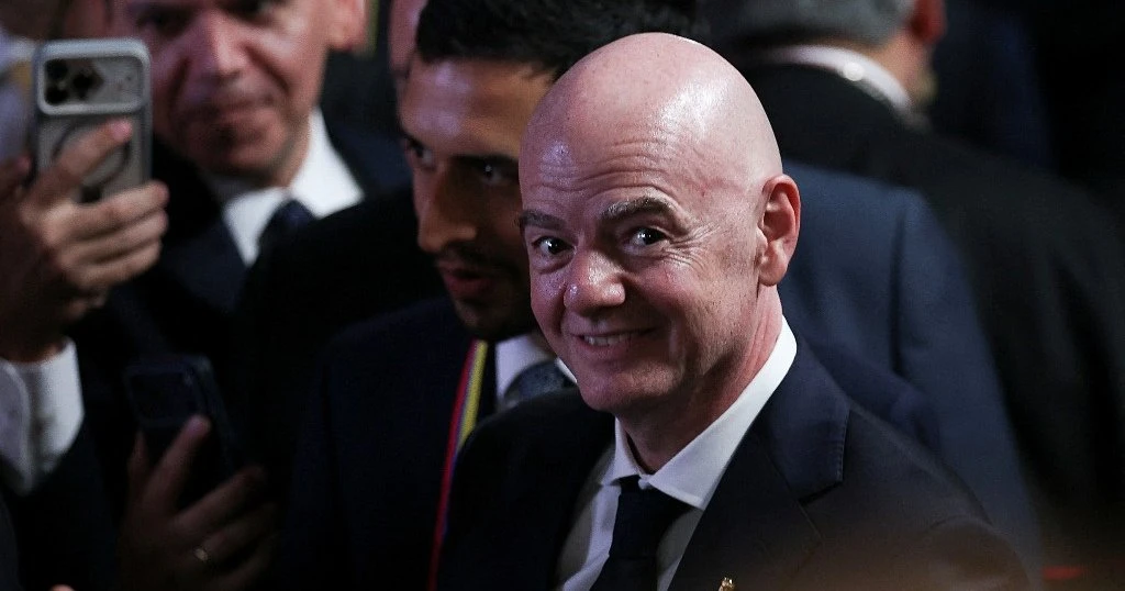 Президент Немецкого футбольного союза Бернд Нойендорф призвал отстранить Джанни Инфанти...