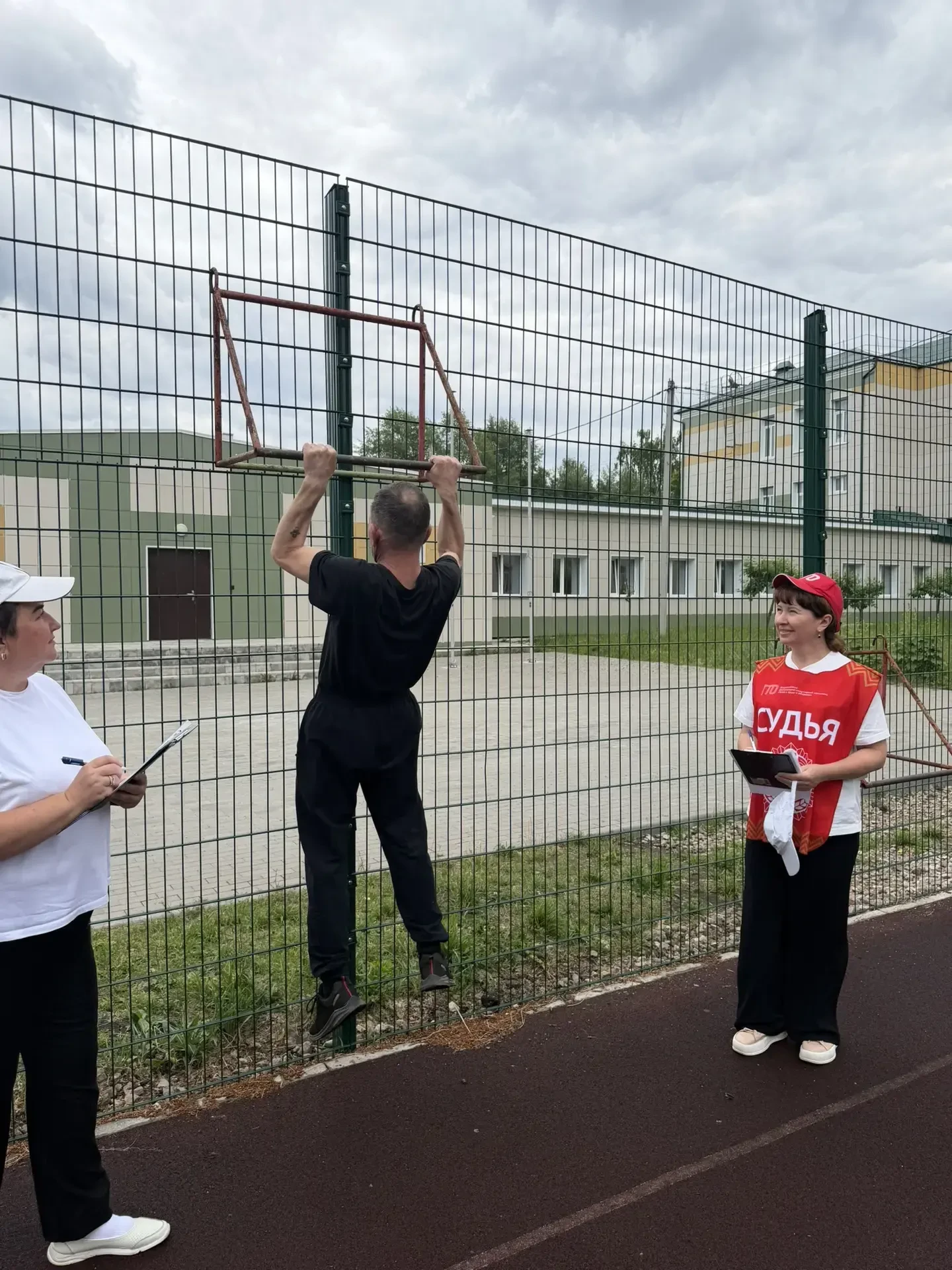 💪🏃 Энергия, хәрәкәт, традиция: «Татэнергосбыт» хезмәткәрләре ГТО нормативларын тапшырды

✅ «Татэне