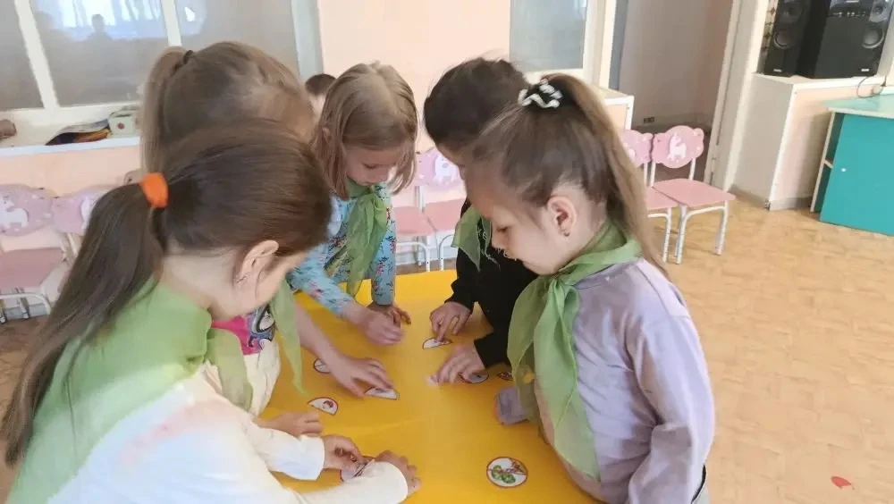 В нашем саду пополнение в рядах защитников природы! 🌍  В группах №18 и №19 прошел «Всероссийский ден