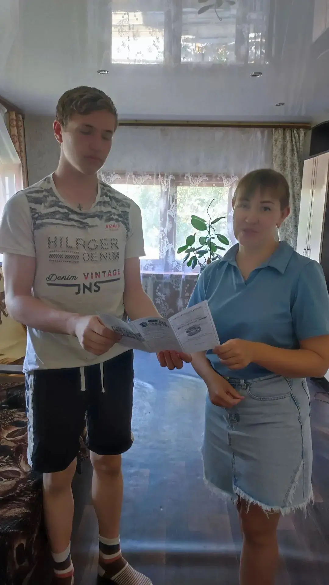 Лето - это,  не просто время года, это время когда можно расслабиться и никуда не спешить. Повалятьс