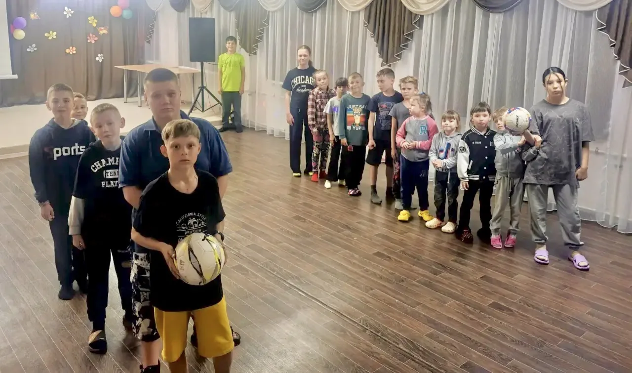 Вчера в СРЦН прошли подвижные игры в честь Международного дня мороженого — яркое и радо...
