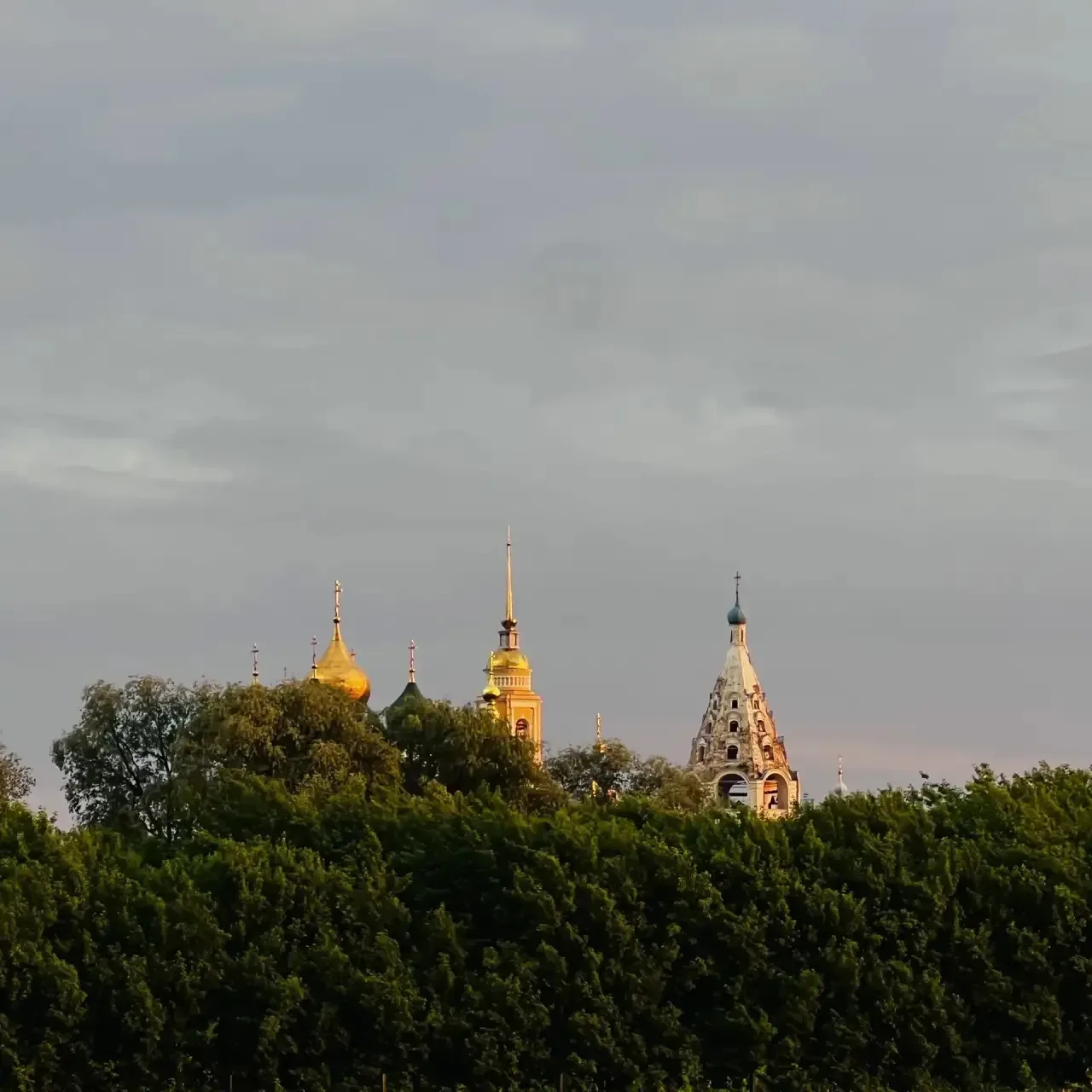 Доброе утро, #Коломна! С Днём России! 🇷🇺🇷🇺🇷🇺