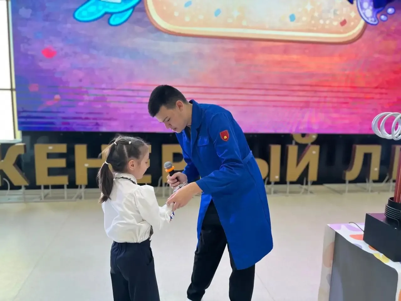 🔥 «Школа безопасности»: физика в действии!  Юные лицеисты не просто повторили правила поведения в бы