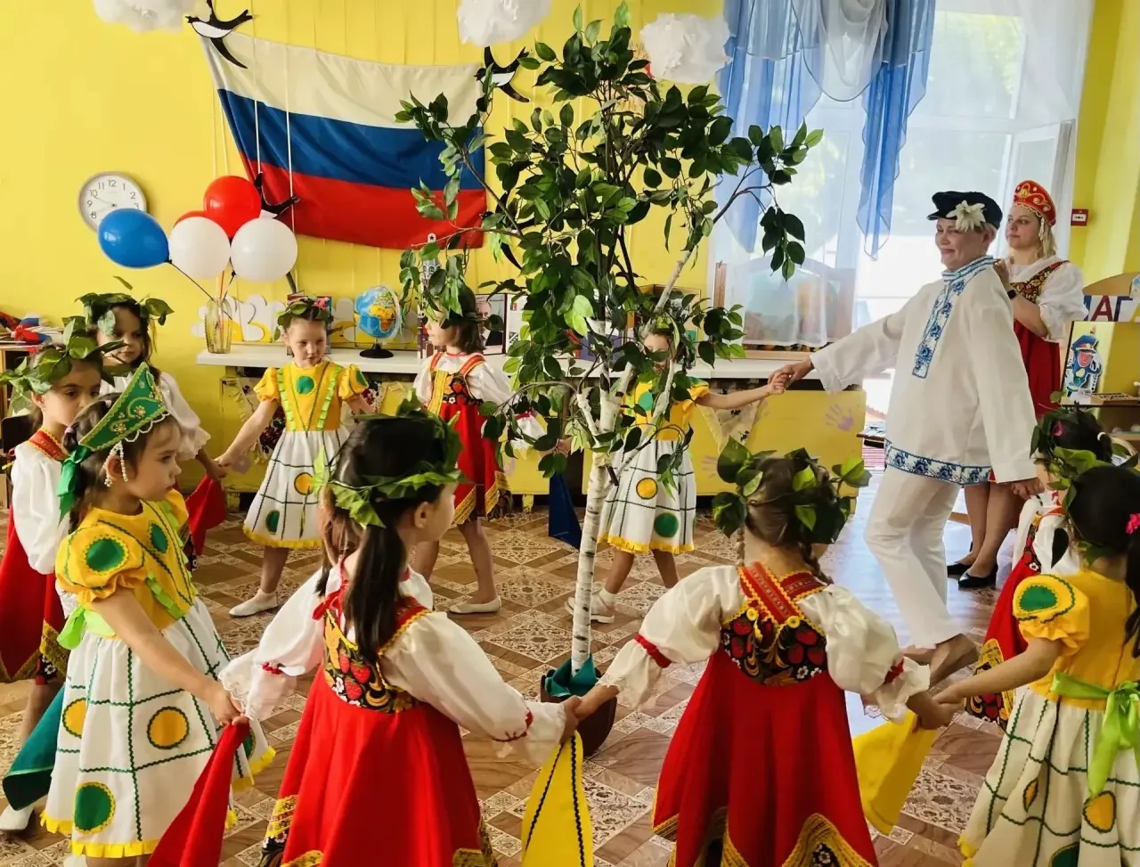 🇷🇺День России в нашей школе: вместе — мы сила!💪

 ✨12 июня наша страна отмечает один из самых важ