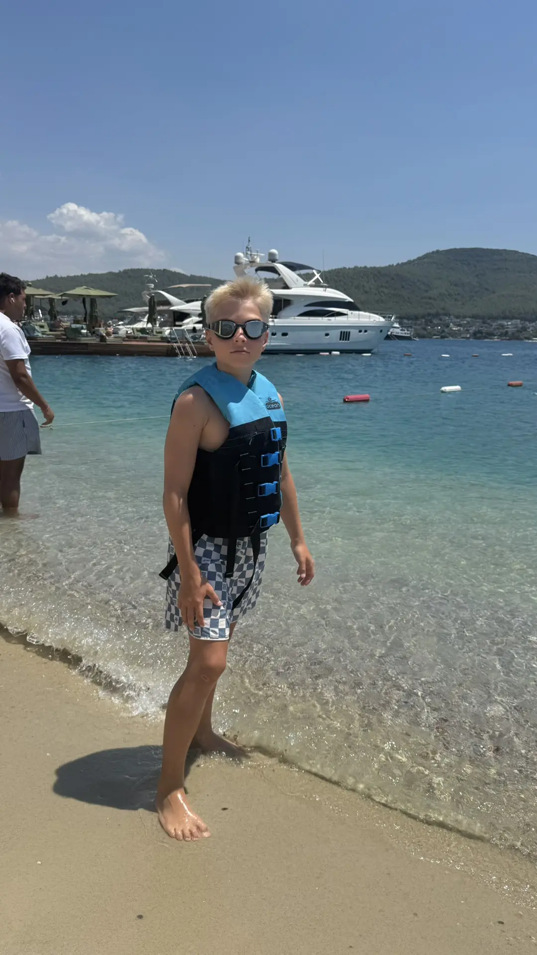 У Миши сегодня день рождения!!
11 лет исполнилось