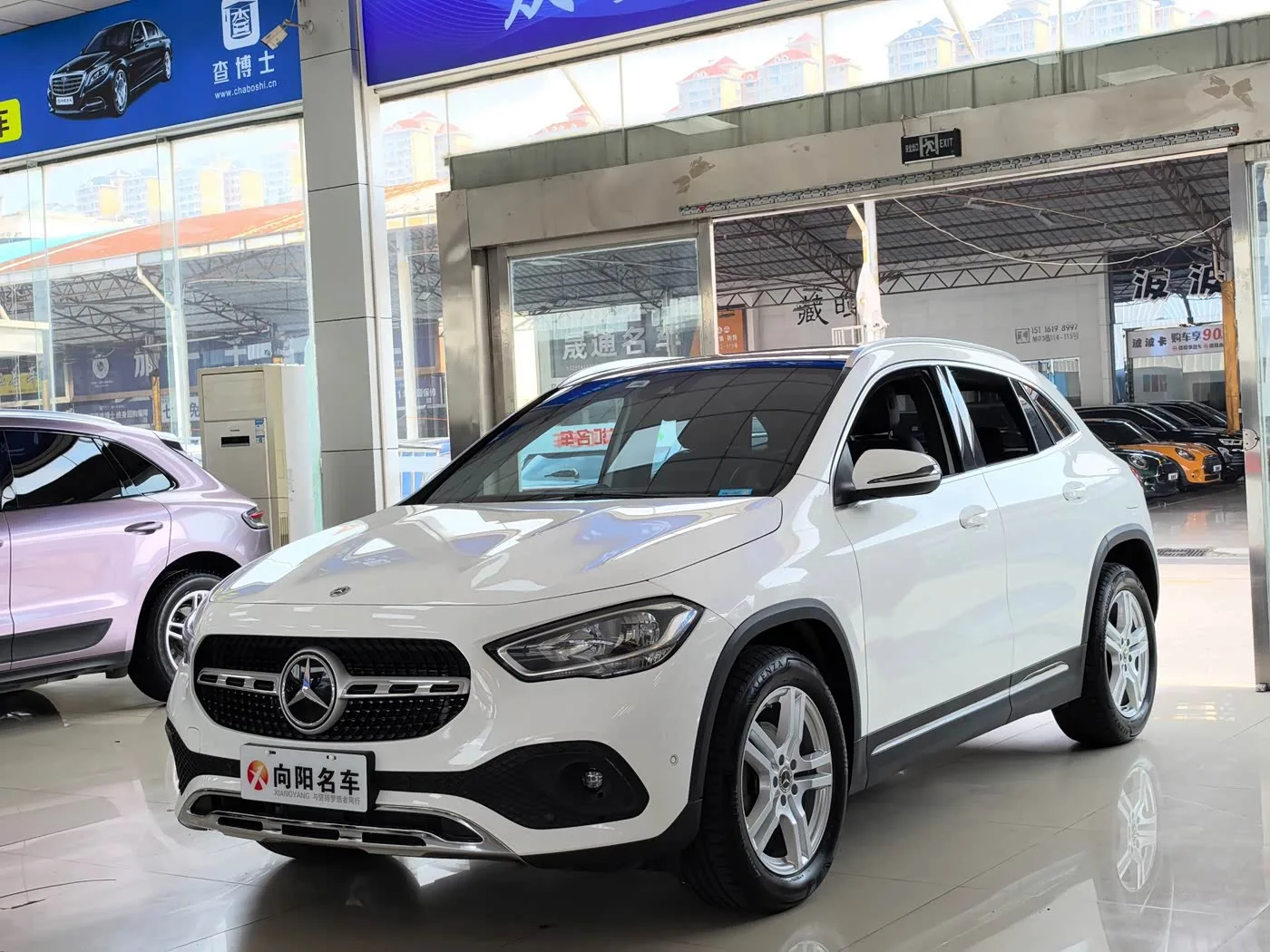 🇨🇳 Mercedes-Benz GLA 180