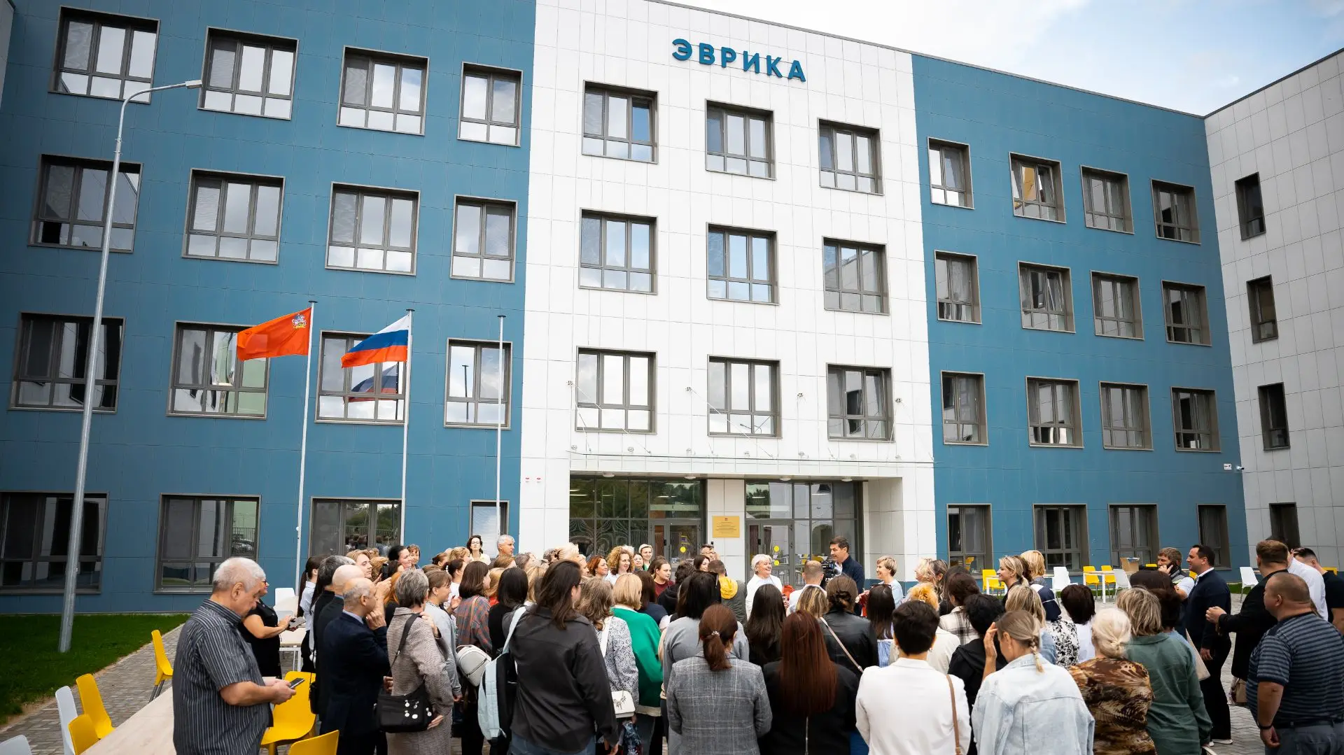 💥 Корпус «Эврика» Островецкой школы в ЖК «Новые Островцы» готов к открытию!