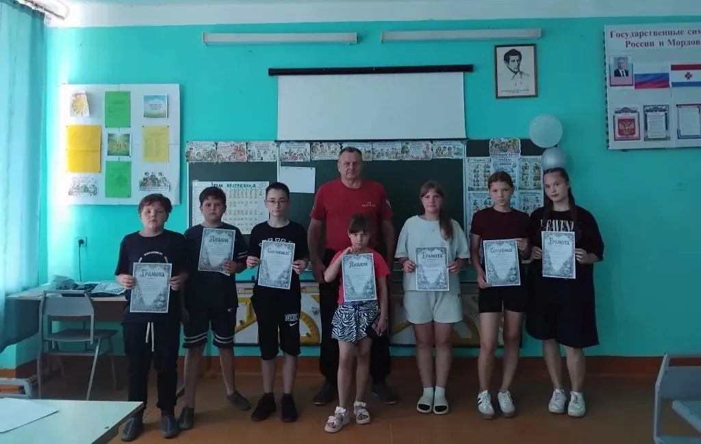 #ЛагерьОВД #ЛетниеКаникулы
🇷🇺В честь Дня России в нашем лагере «ОВД»прошло увлекательное мероприят