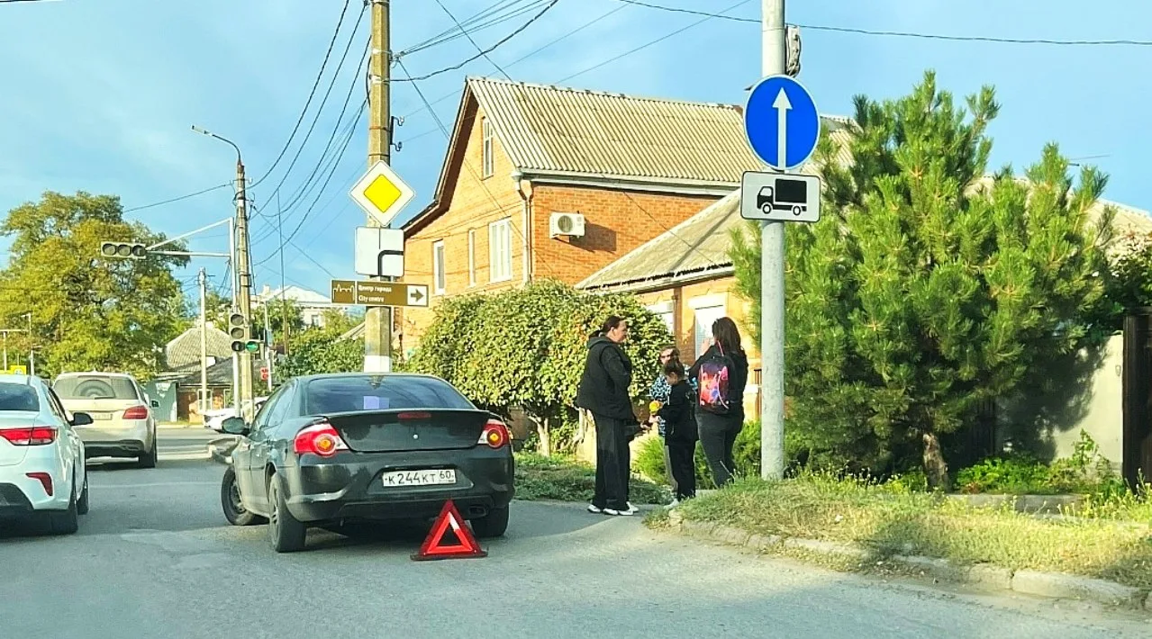 🚨 🚔 ‼️ ДТП днём 2 октября на Большом проспекте.