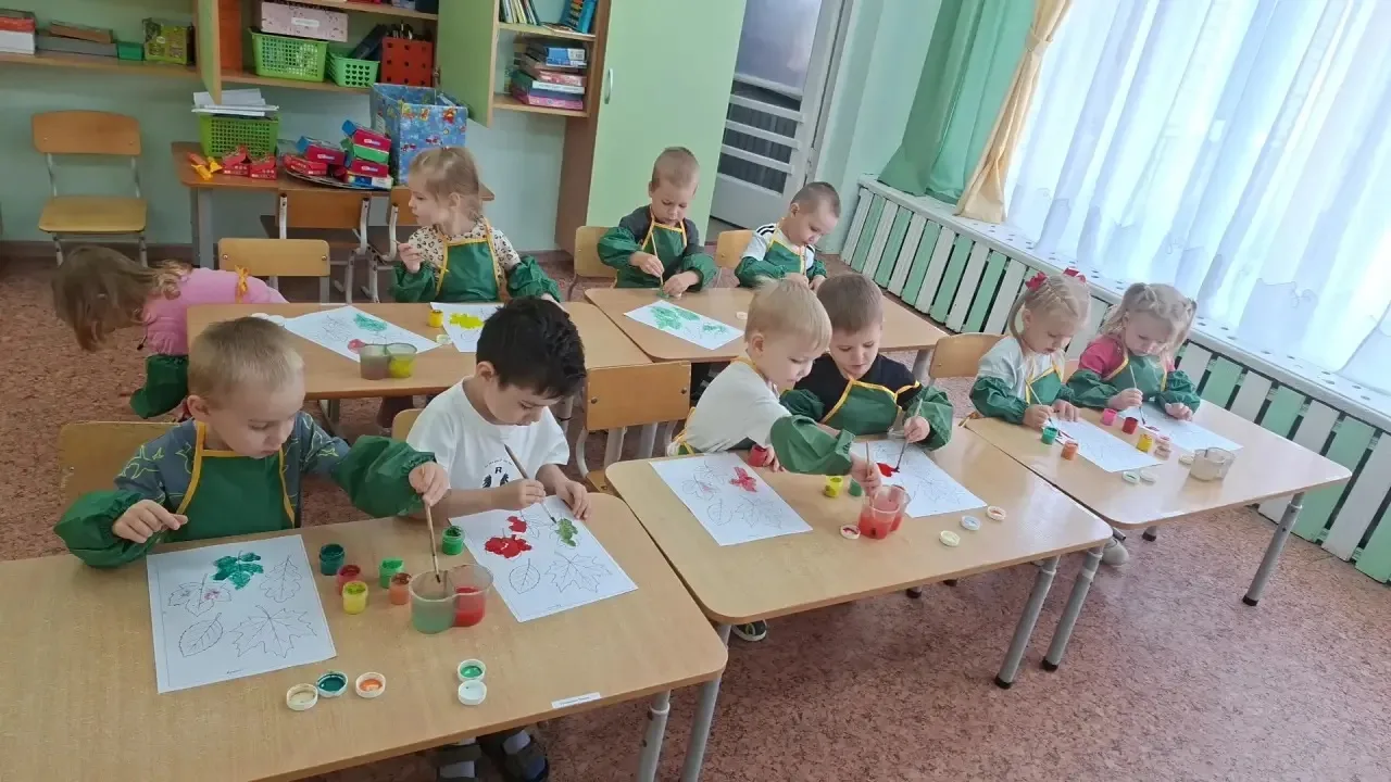 👣Вторая младшая группа #11 первые шаги во взрослую жизнь! 🍂