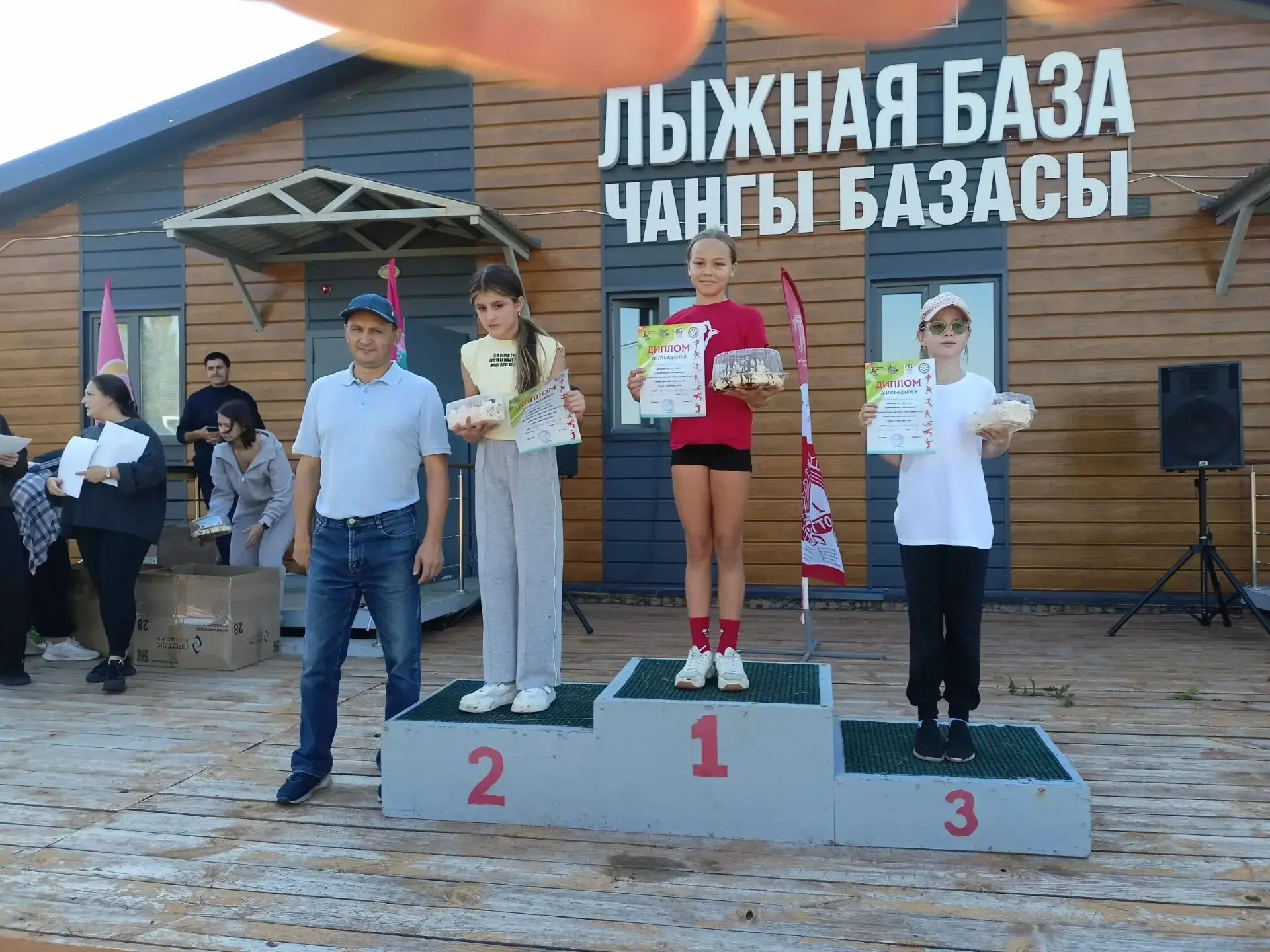 🏃‍♂️🏅 «Кросс наций – 2026»: педагоги, родители и ученики нашей школы в числе лучших!