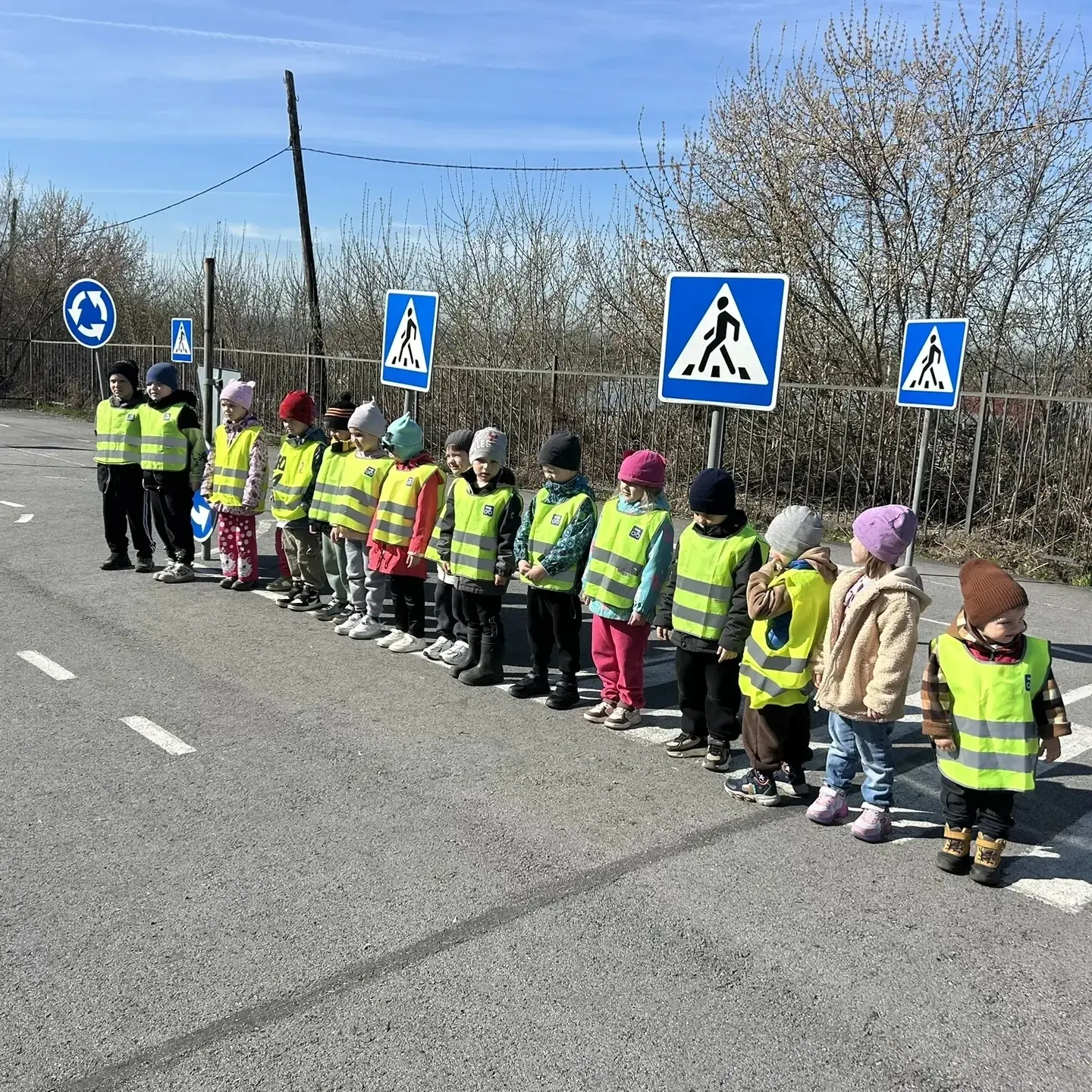 🚦 Наши малыши в гостях у юных инспекторов!🚦