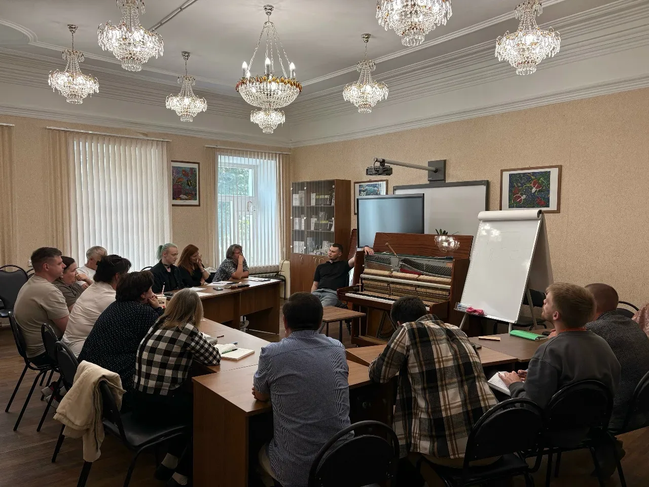 Прямо сейчас в стенах Владимирского института развития сферы культуры и искусства кипит...