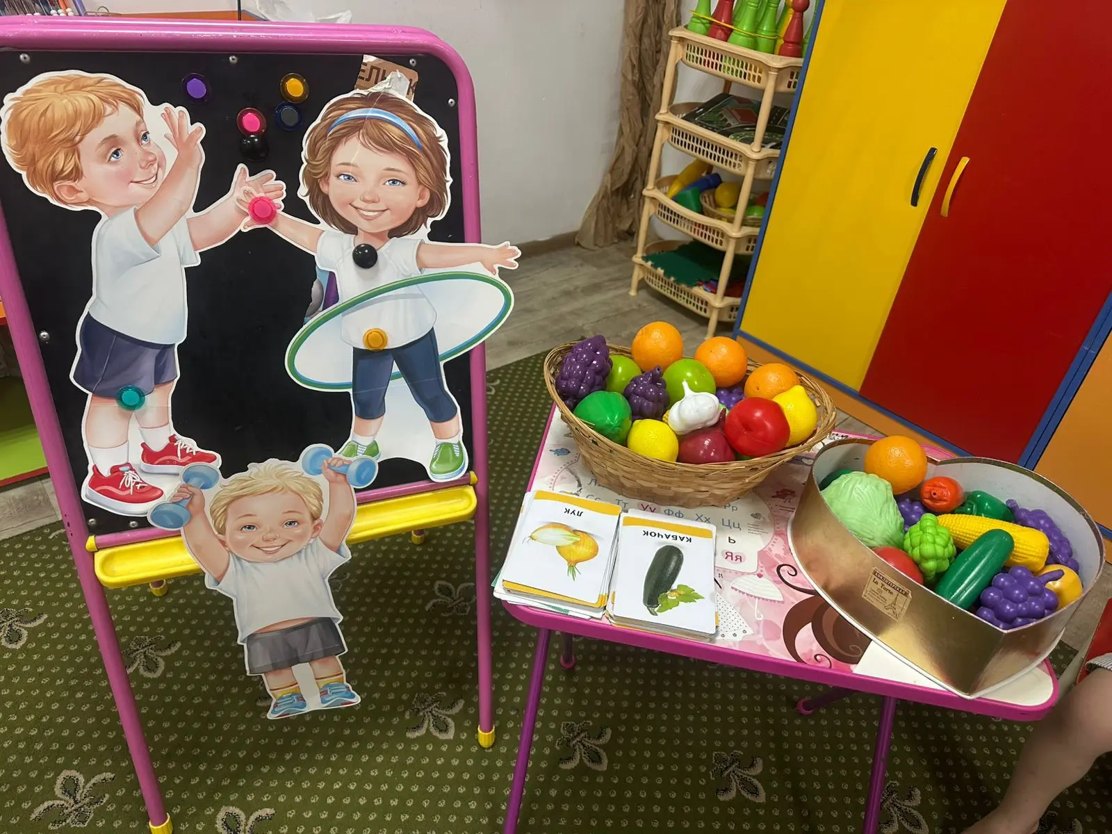 Витаминный день.🥕🥒🫑🌽🥬🥦🍅🍓🍑🍇
В нашем детском саду большое
внимание уделяется укреплению здор