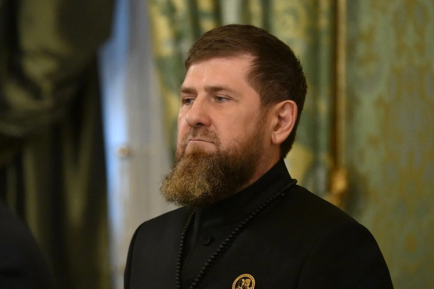 Рамзану Кадырову вручили высшую награду Духовного собрания мусульман России