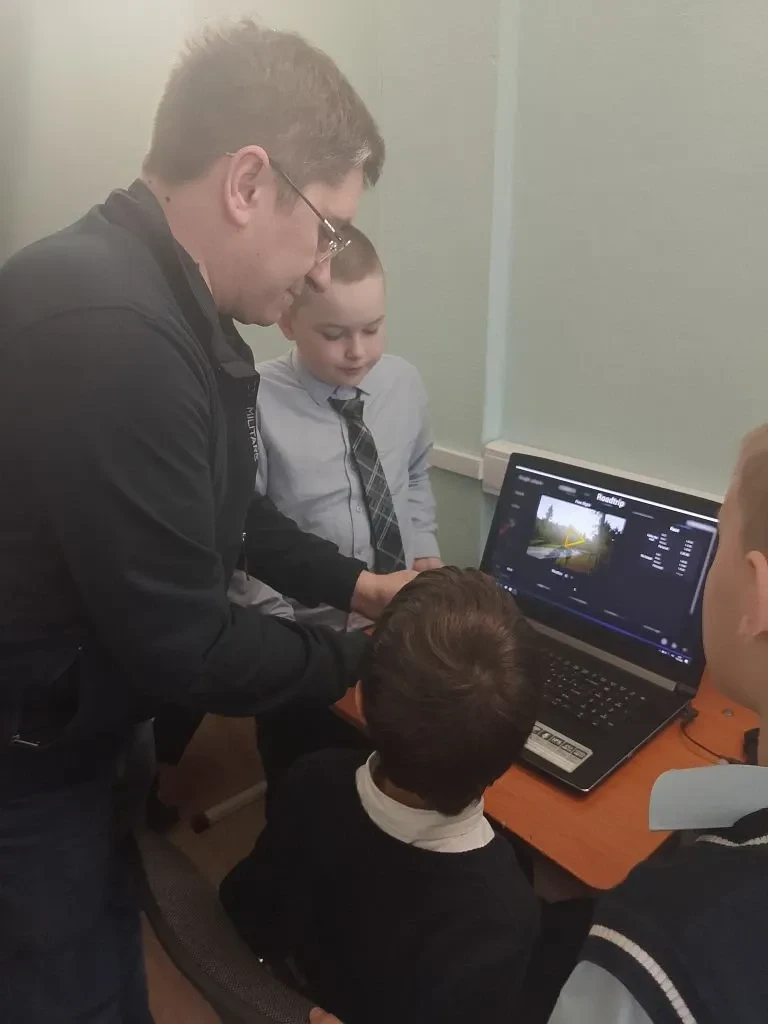 🧮 НЕДЕЛЯ МАТЕМАТИКИ И ЕСТЕСТВЕННЫХ НАУК 🧬🔢 2-й класс в деле! 👧👦Сегодня наши второклассники посетили 