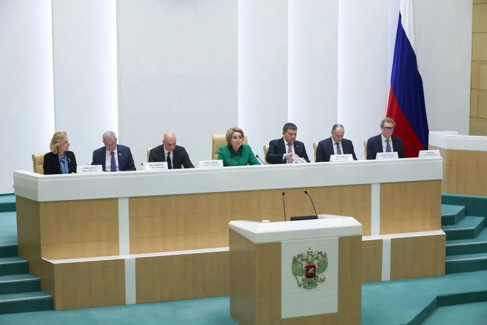 Виталий Хоценко выступил на парламентских слушаниях в Совете Федерации по проекту федер...