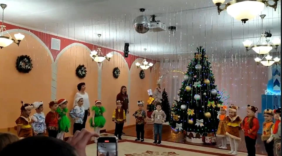🎉🐻 Новоселье у Снегурочки – это всегда праздник!