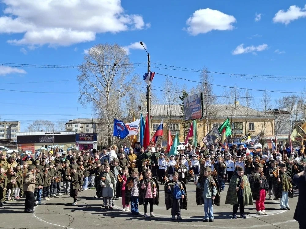 Воспитанники детского сада 6 мая с удовольствием присоединились к праздничному шествию,...