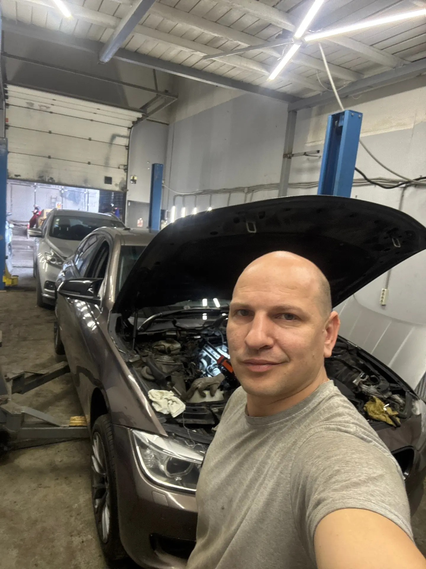 Всем бодрого понедельника 💪🏻
Трудитесь?