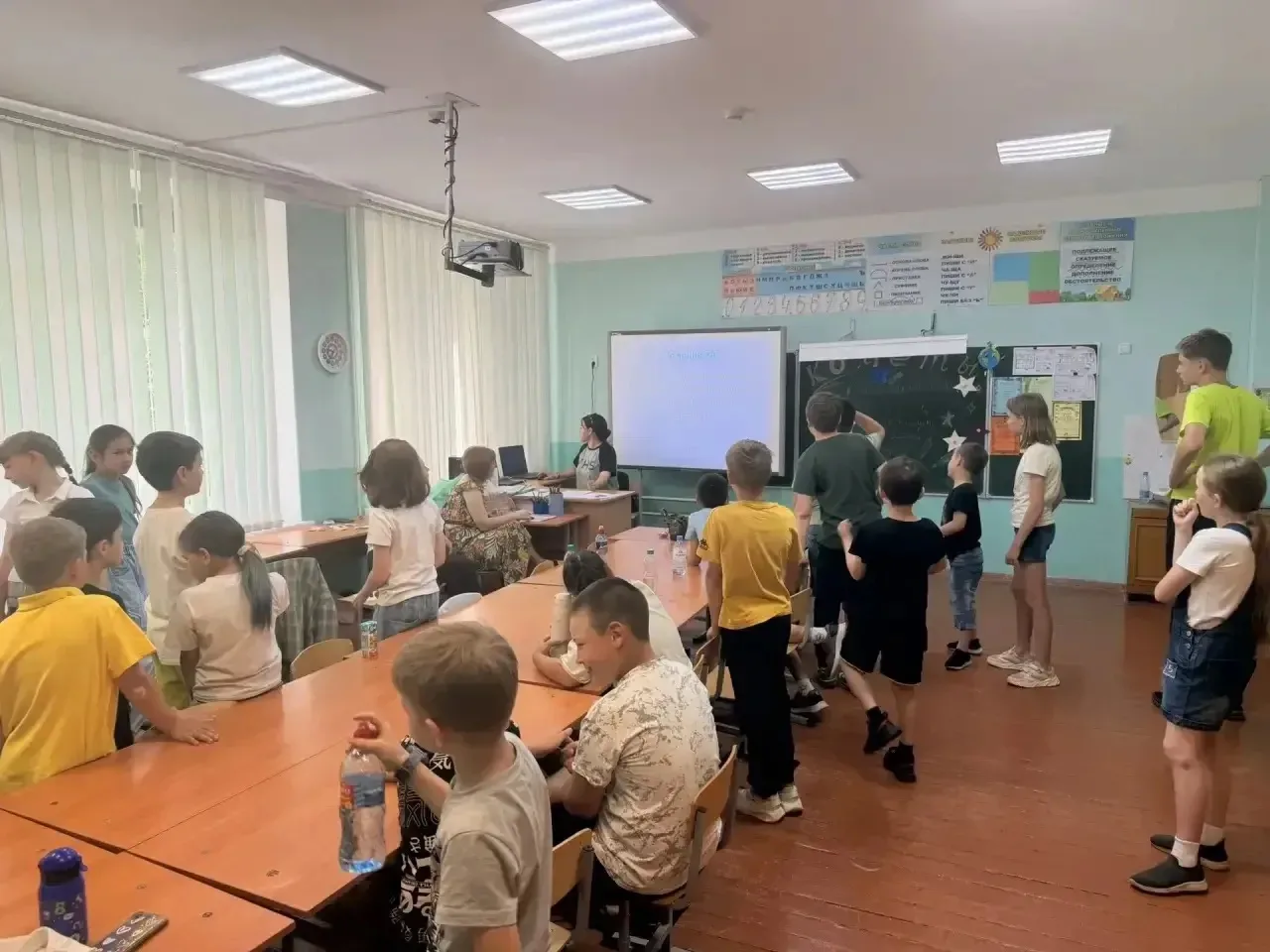 20.06.2026
Утро началось с бодрящей зарядки на свежем воздухе! Наши юные спортсмены показали отличну