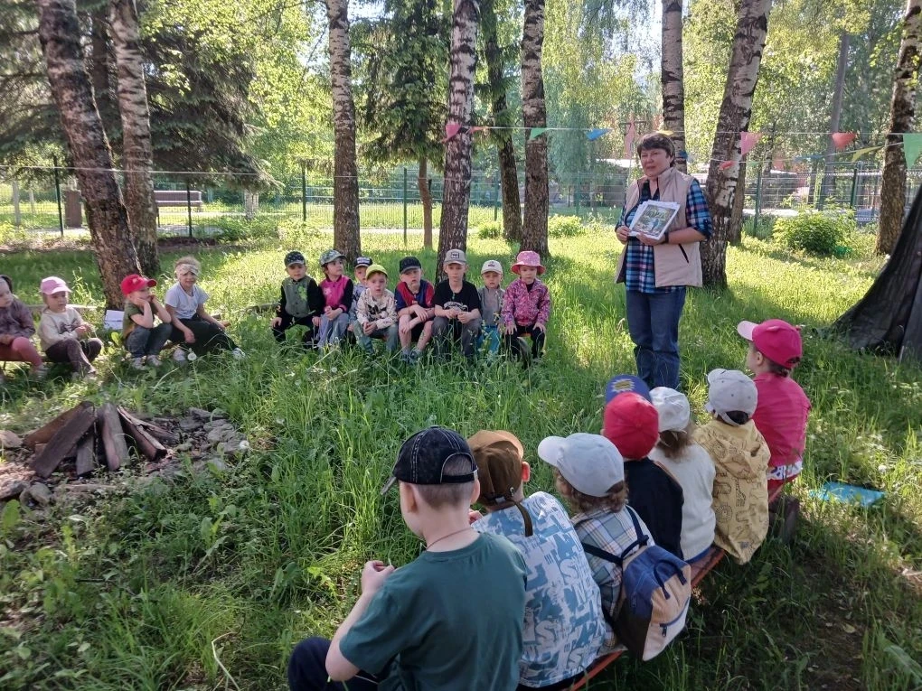 🌿5 июня в группах "Чиполлино" и "Красная шапочка "прошел тематический день, посвящённый «Дню эколог