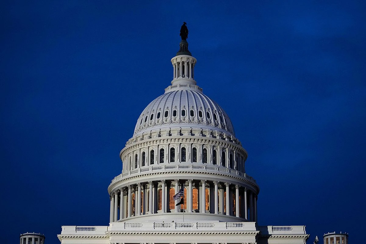 🇺🇸 В Конгрессе США приняли резолюцию о прекращении войны с Ираном
