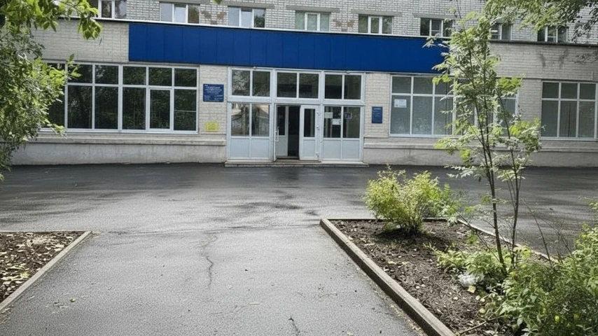 ⚡️ В ГБУЗ ЯО «Переславская ЦРБ» продолжаются работы по благоустройству территории.

В соответствии с