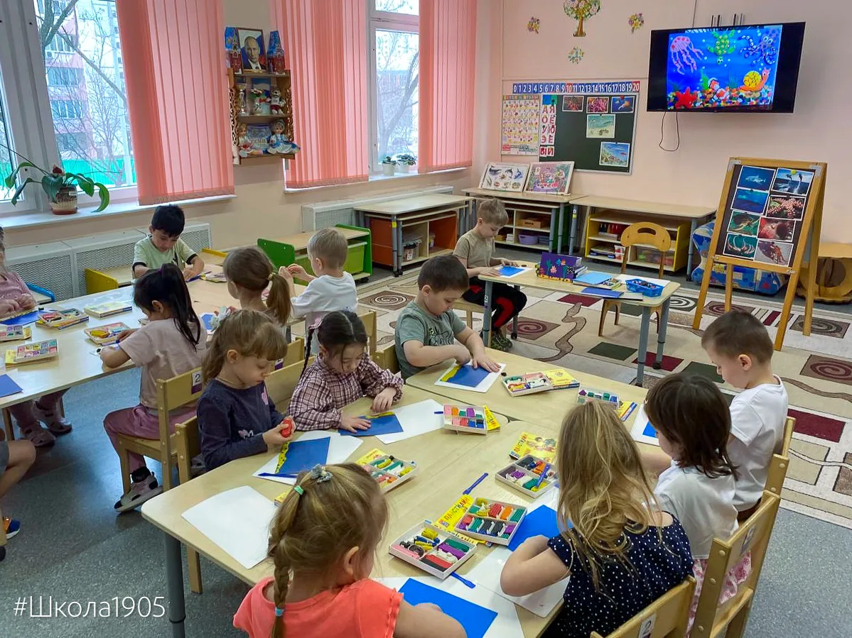 ☀️ Как прошла неделя у наших дошколят?  Как всегда — ярко и интересно.  🎨 Ребята из старшей 17 групп