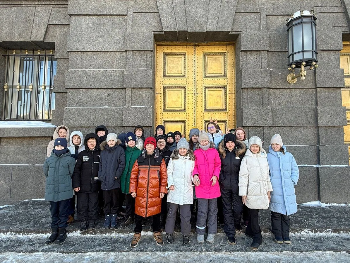 ✨ 25 февраля 5 «Б» класс отправился на увлекательную и познавательную экскурсию в музей Центрального