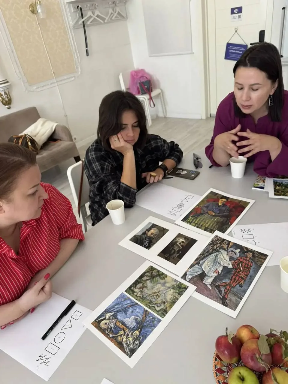 А я сегодня новый опыт переживала. Сходила на арт-практику. Понятия не имела, что это т...
