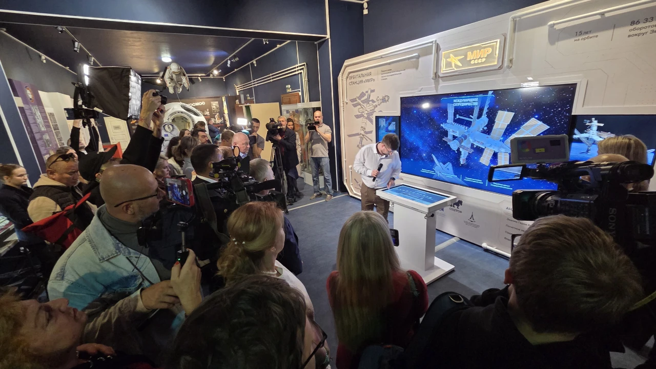 🚀 В Петропавловской крепости открылась выставка об орбитальной станции «МИР»