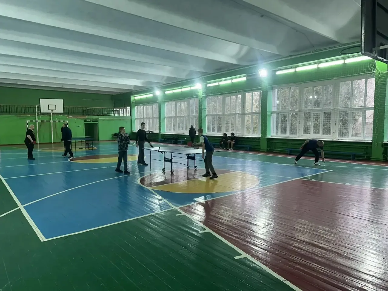 В Кочубеевском округе отметили Всемирный день настольного тенниса 🏓  В спортивном зале Кочубеевского