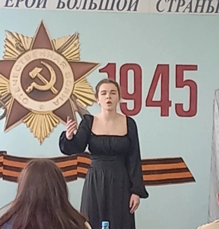 В последние дни апреля в нашем городе проходит ежегодный театральный  фестиваль «Классика на школьно