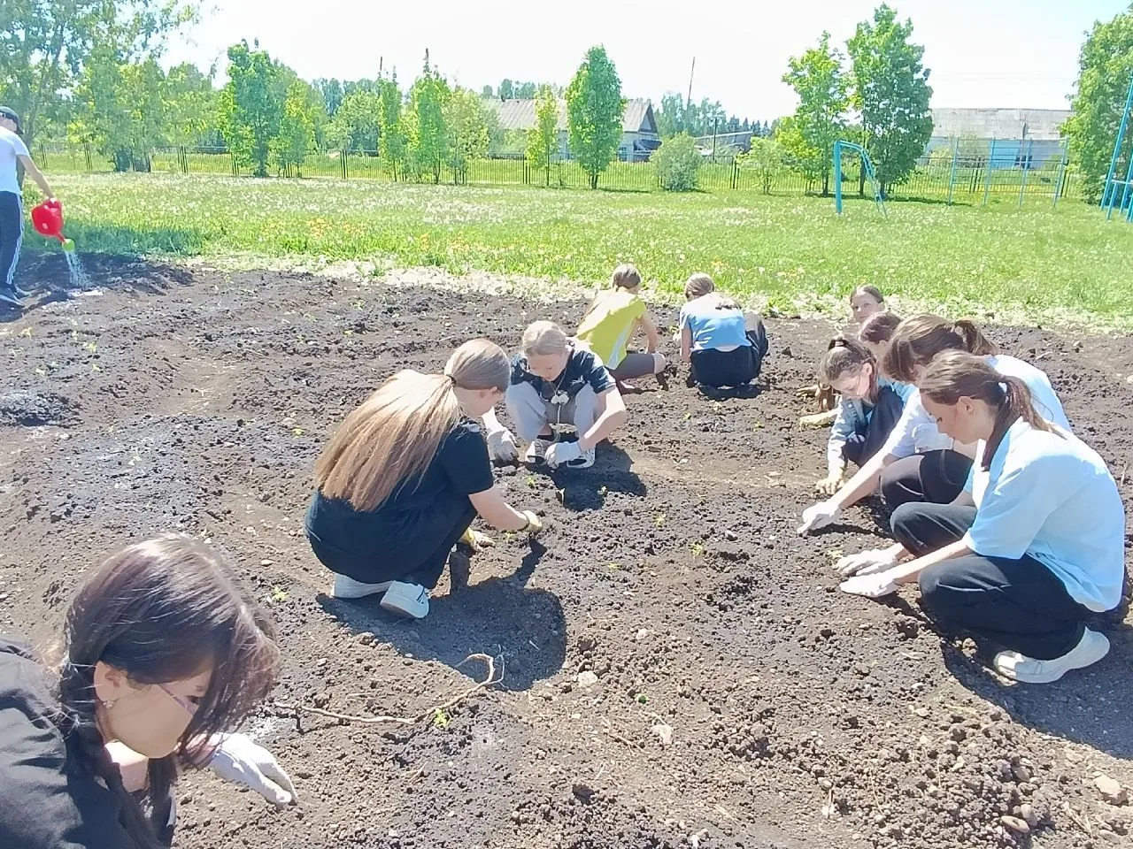 💐Цвет настроения — яркий! 🌸
Посмотрите, какая красота рождается благодаря нашим детям из агрокласс