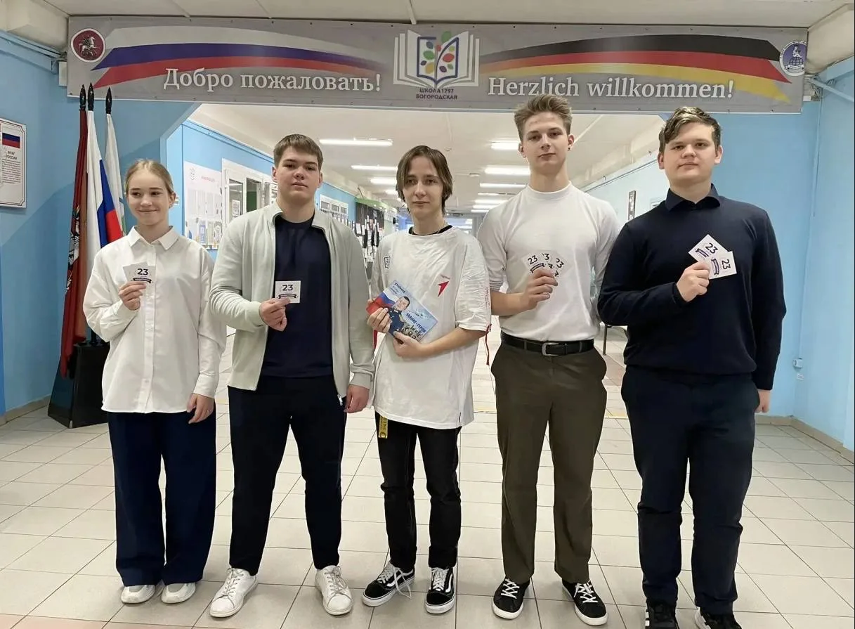 💌Открытки для пап   В День защитника Отечества мы традиционно поздравляем наших самых любимых защитн