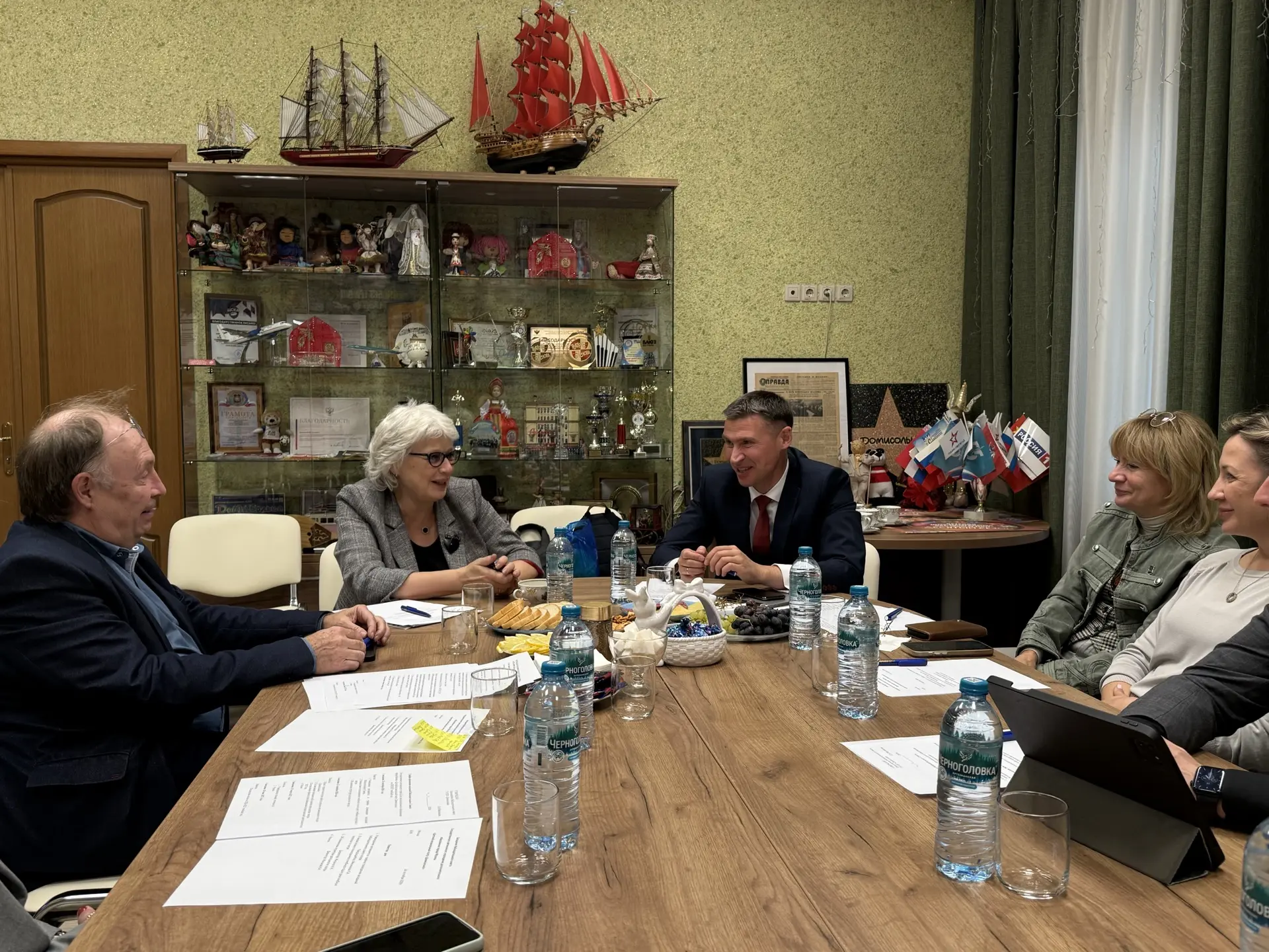 В Детском музыкальном театре «Домисолька» состоялось важное событие — рабочее совещание...