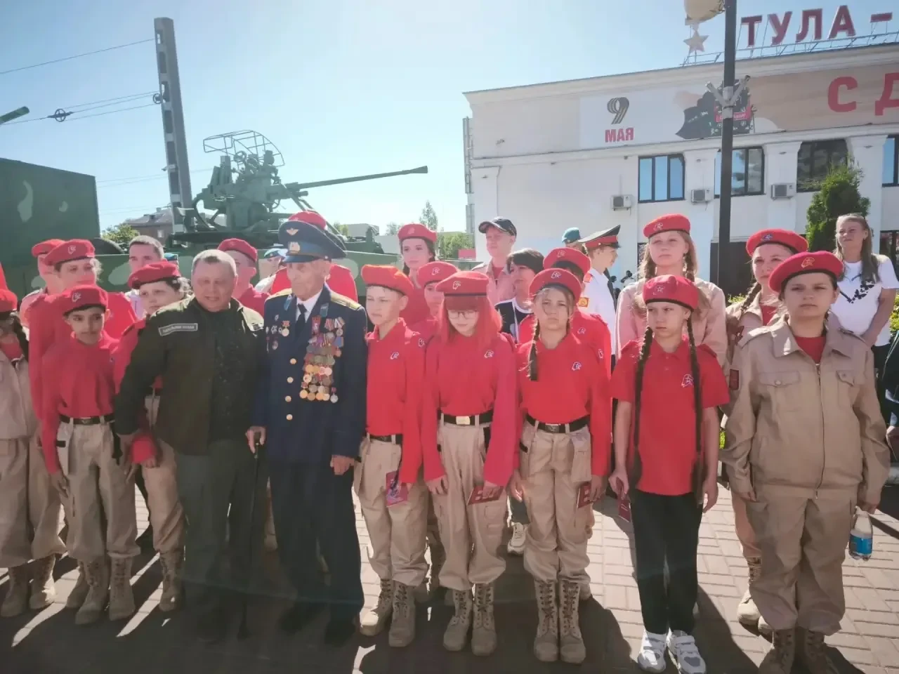 🇷🇺 Единство в памяти. Сила в подвиге

21 июня воспитанники военно-патриотического клуба «Звезда» с