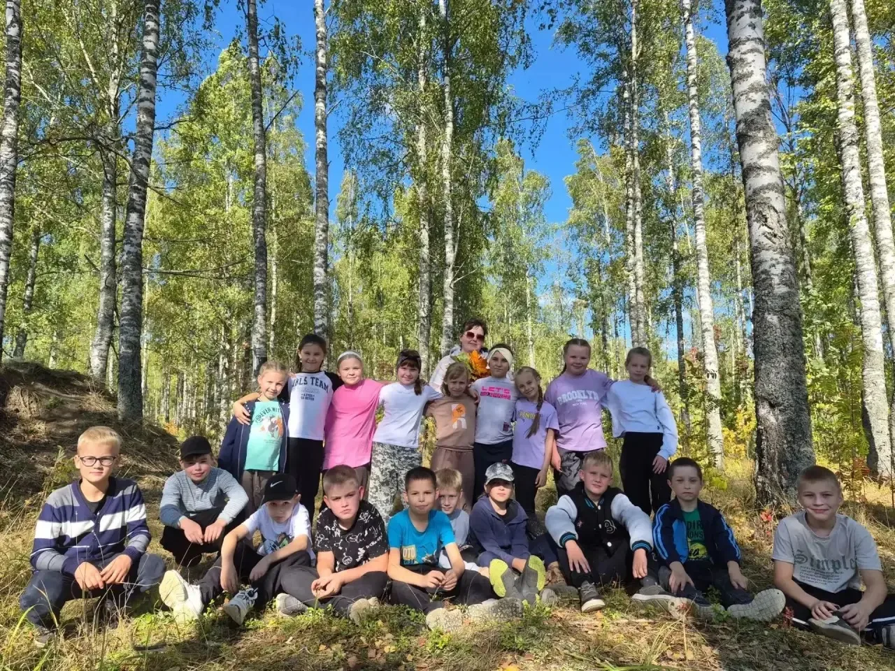 3- "А" на Дне здоровья!! 🍁🍁🍁Учащиеся, родители и классный руководитель Береснева Л.В...