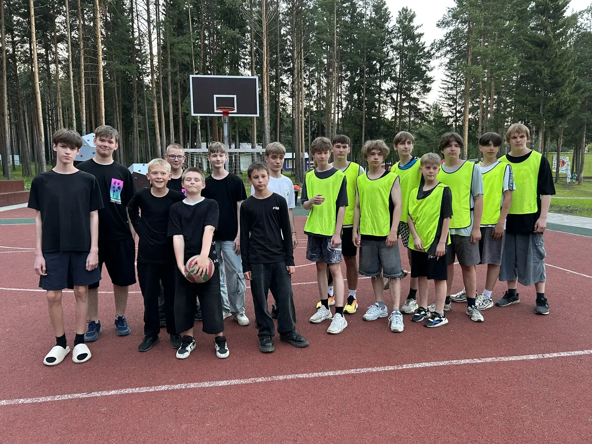 📍04 июня обучающиеся отделения тхэквондо под руководством тренеров-преподавателей Бровина Николая В
