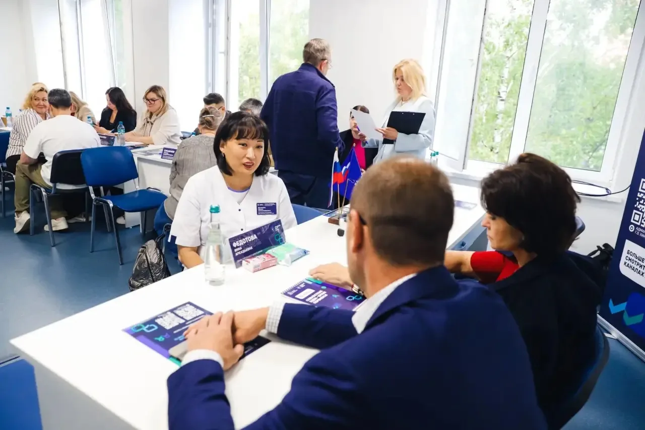 Продолжаем практику выездных администраций 

Вместе с профильными заместителями и руководителями гор