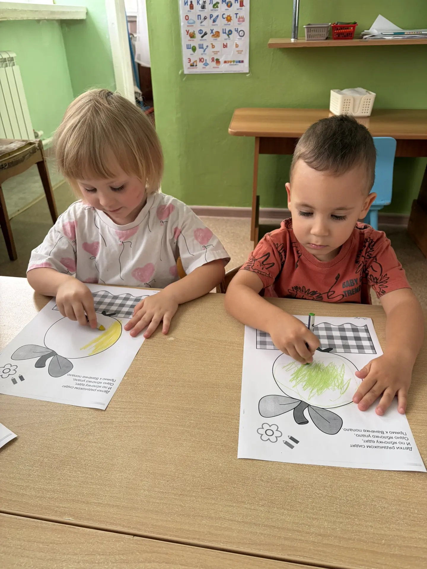 🎨👩‍🎨Маленькие художники и большое Яблочное чудо🍎🍏
