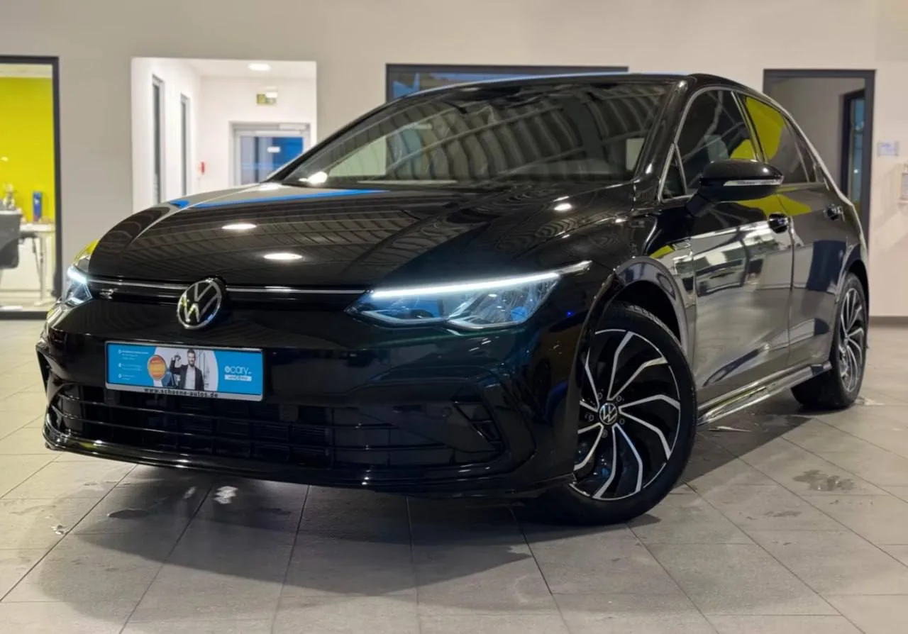 🚘Volkswagen Golf 2023