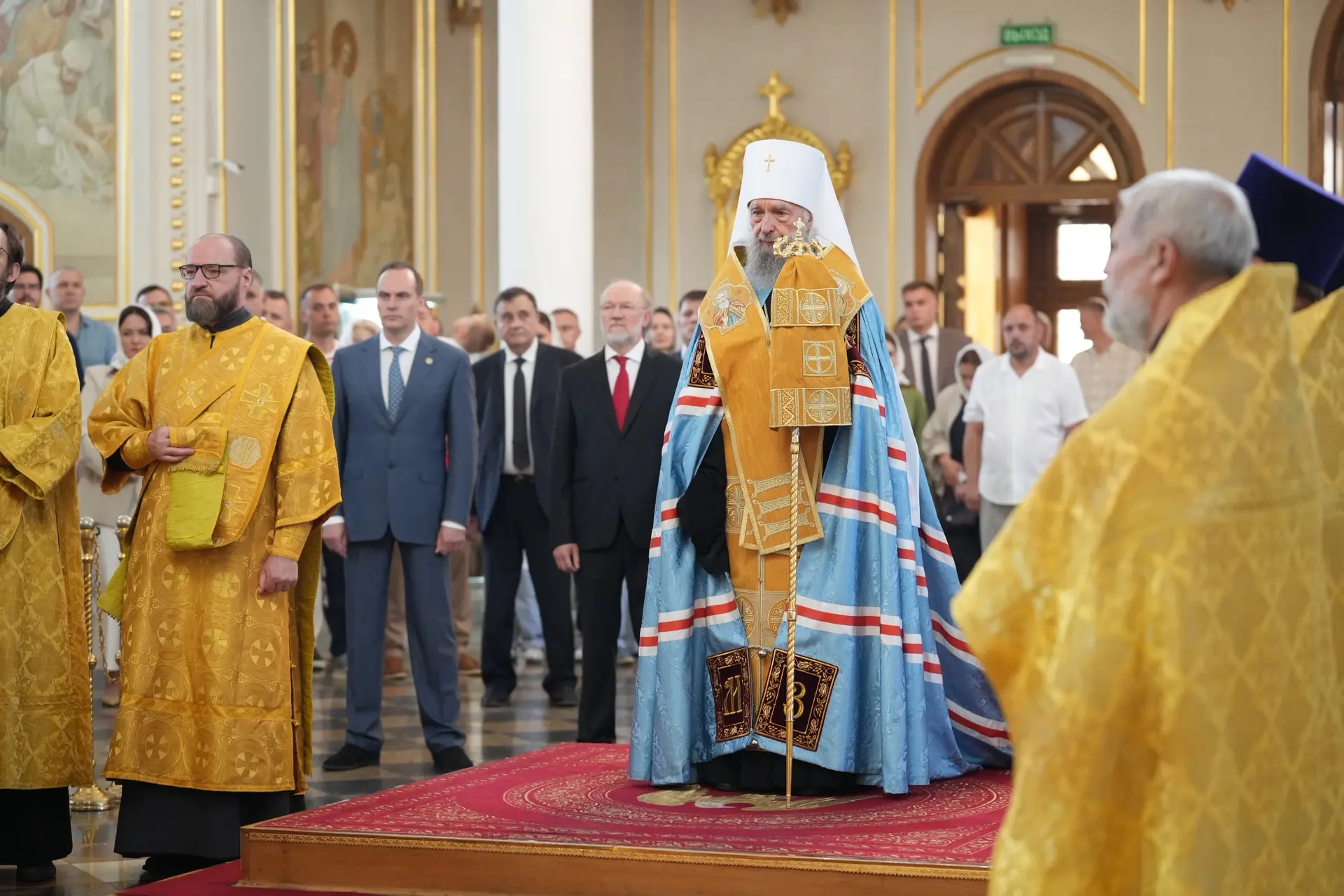 Ежегодное заседание Попечительского совета Саранской духовной семинарии начали с самого важного - с 