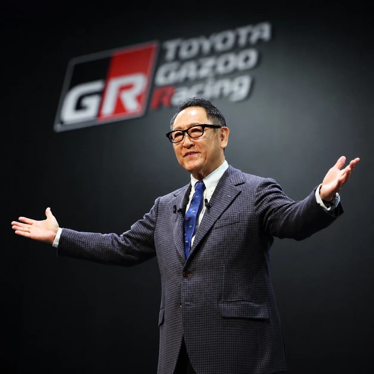 ⚡️⚡️⚡️⚡️⚡️ Глава Toyota выступил против полного перехода на электромобили