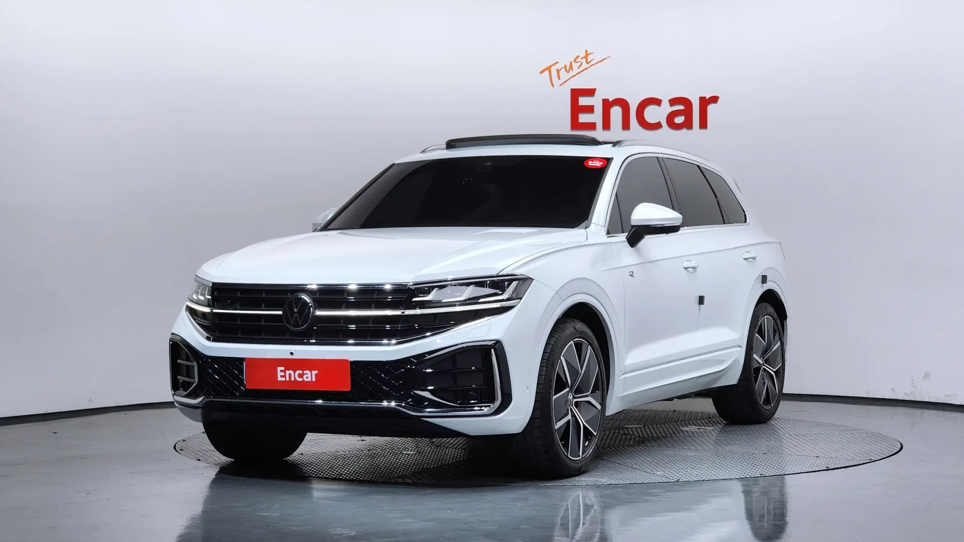 🚗 Volkswagen Touareg 3.0 TDI R-Line, 2026 г.