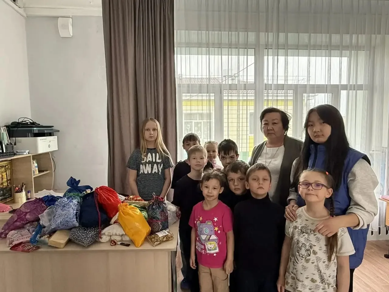 Продолжаем нашу добрую традицию в дни празднования Праздника Белого месяца дарить радость и тепло те
