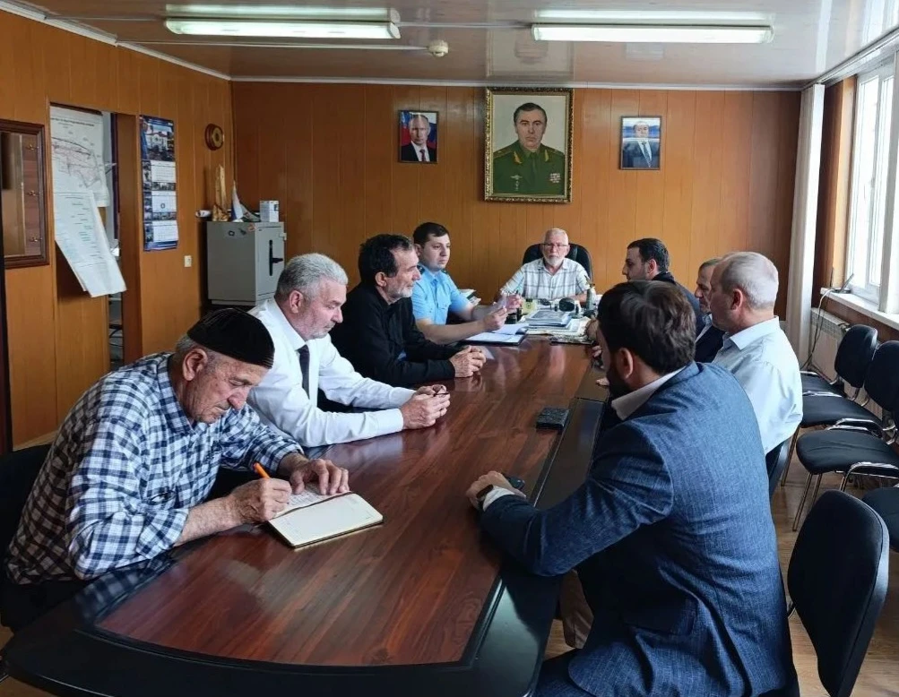 Назрановской транспортной прокуратурой проведена рабочая встреча с сотрудниками междуна...