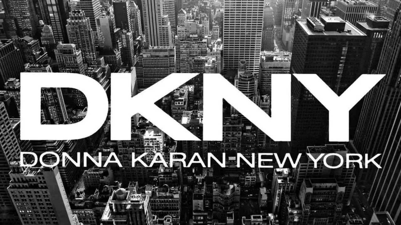 DKNY: бренд, ставший отражением эпохи 

Одежда должна быть не только красивой, но и функциональной. 