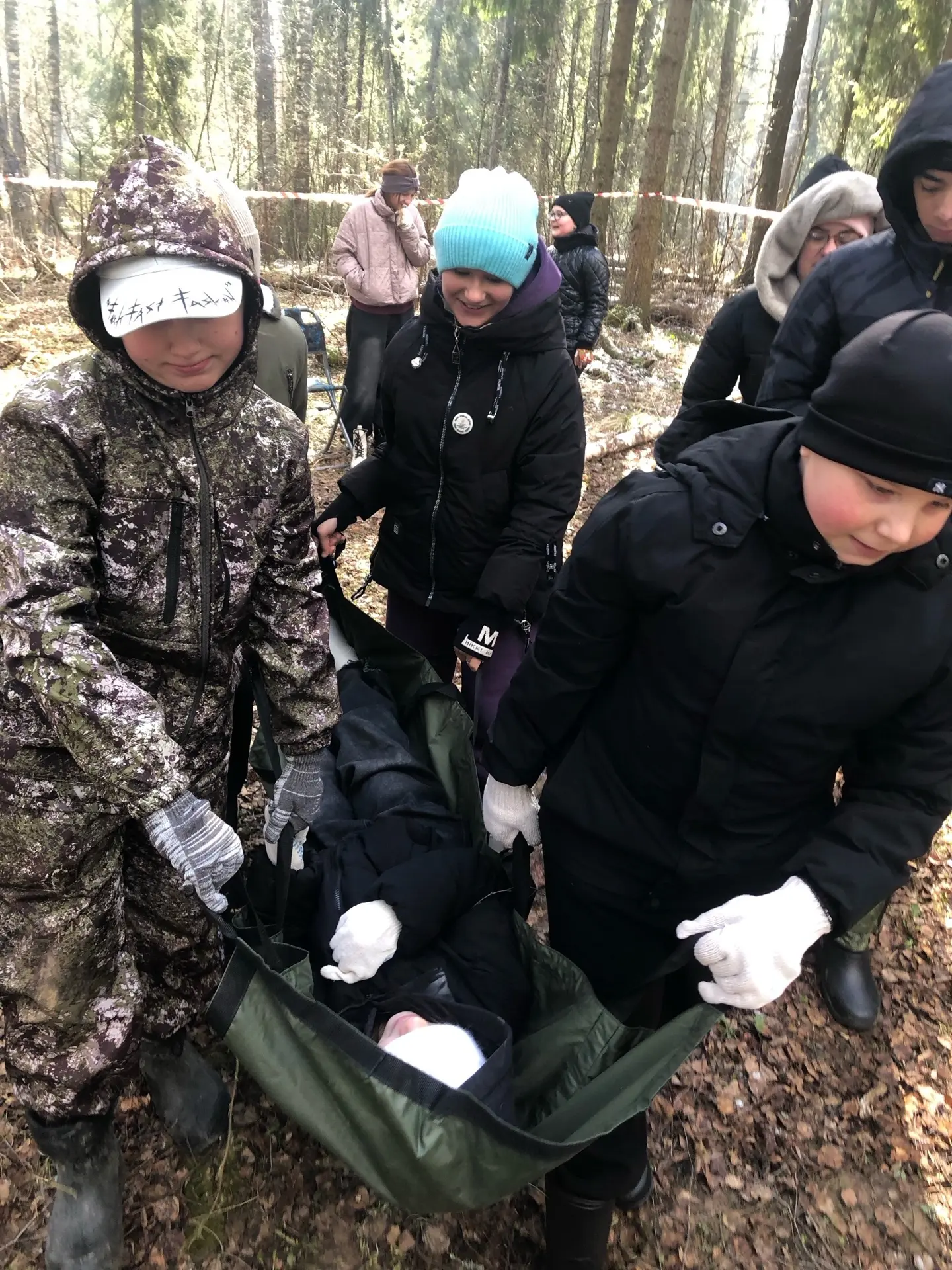 #Школа22 #Уроксинтересом  🌲 Вылазка в лес: приключения, навыки и победа! 🌲  🏕️25 апреля 2026 года на